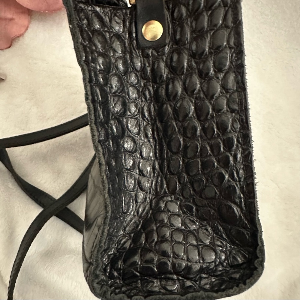 Clare V. Simple Black Croc Bebe Tote Crossbody Bag - Picture 8 of 14